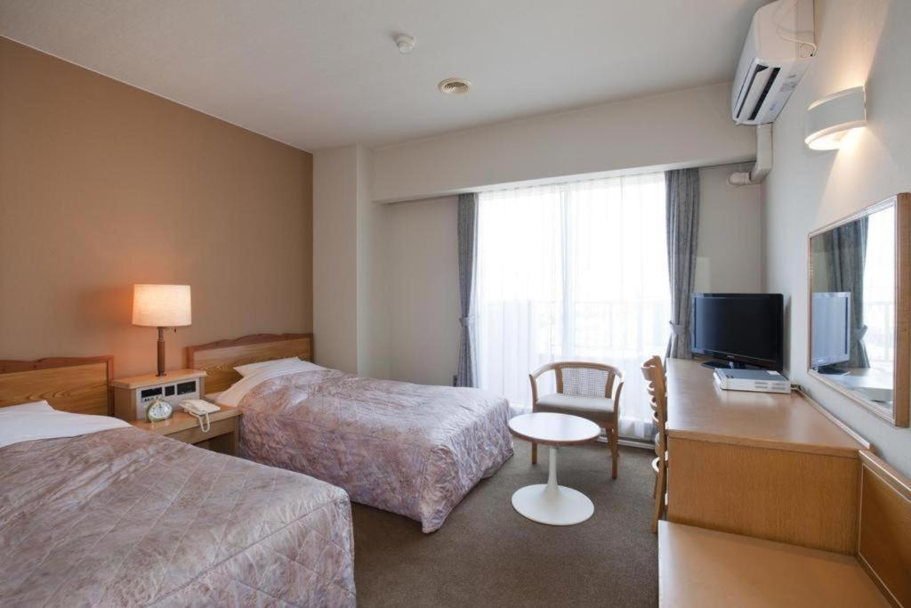 Hotel Tenchikaku Хитачи Екстериор снимка