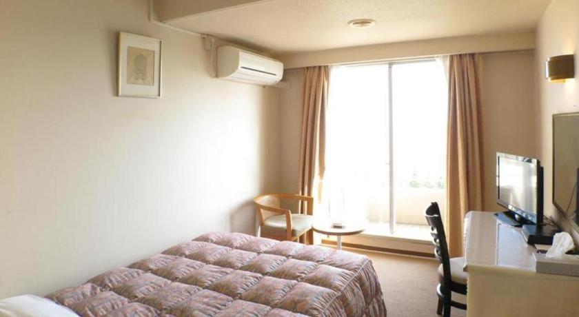 Hotel Tenchikaku Хитачи Екстериор снимка